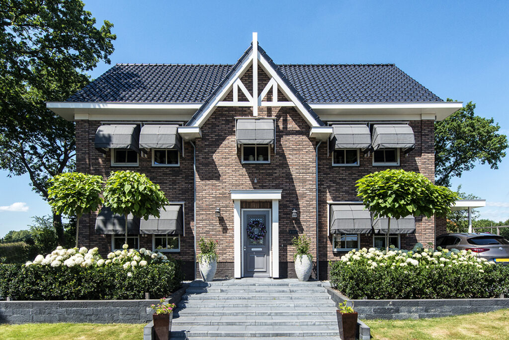 Vrijstaande notariswoning Steenwijk